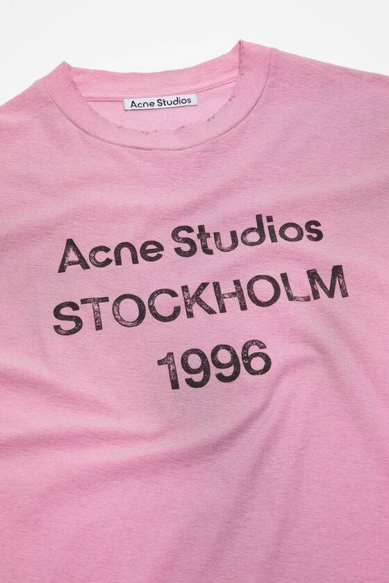 Acne Studios Logo-T-Shirt – lockere Passform Begrenztes Angebot