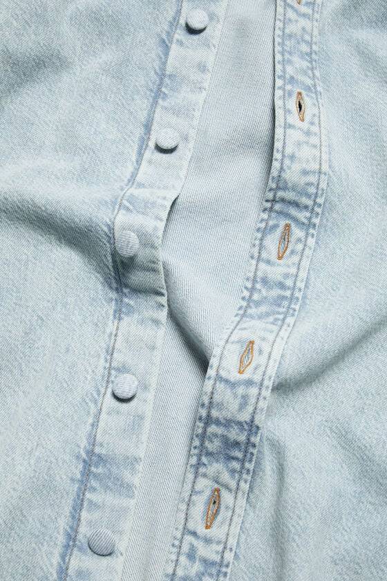 Acne Studios Denimhemd mit Knopfleiste – Lockere Passform Discount Store für neue Produkte