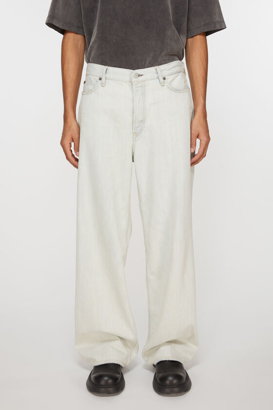 Acne Studios Locker geschnittene Jeans – 1981M Blitzangebot