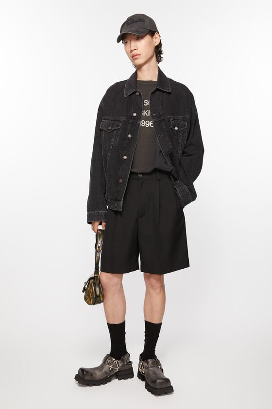 Acne Studios Maßgeschneiderte Shorts Bis zu 50% Rabatt