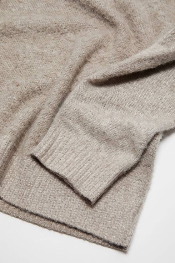 Acne Studios Bedruckter Pullover mit Rundhalsausschnitt Kauf eins, bekomm eins gratis