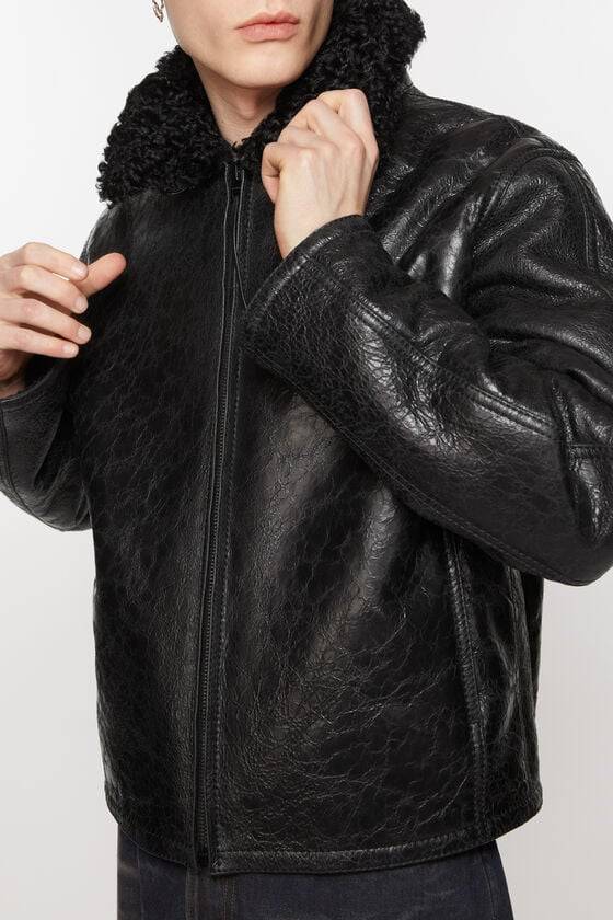 Acne Studios Lederjacke mit Shearling Im Verkauf