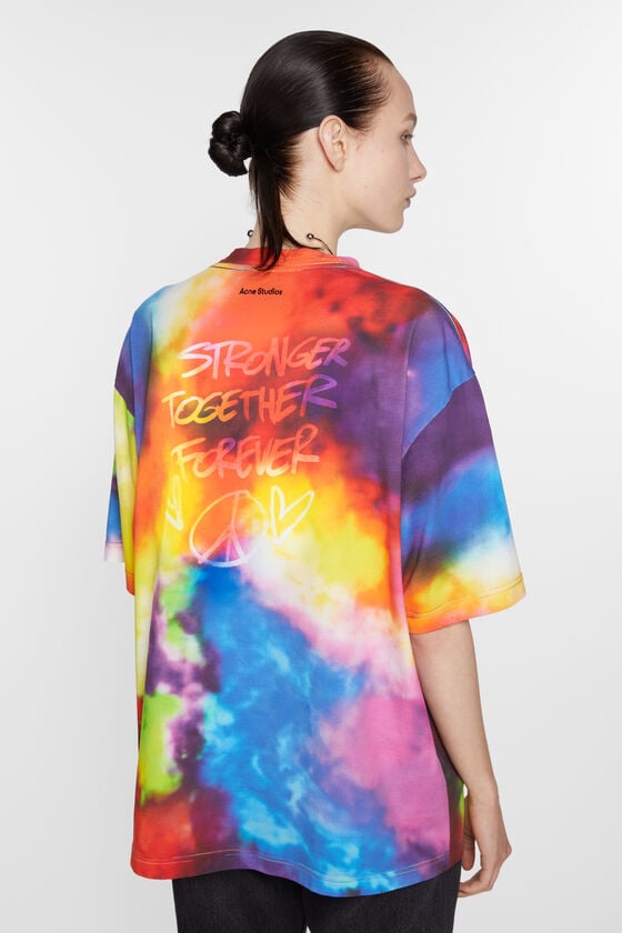 Acne Studios T-Shirt "Stronger Together Forever" Vierteljährliche Förderung