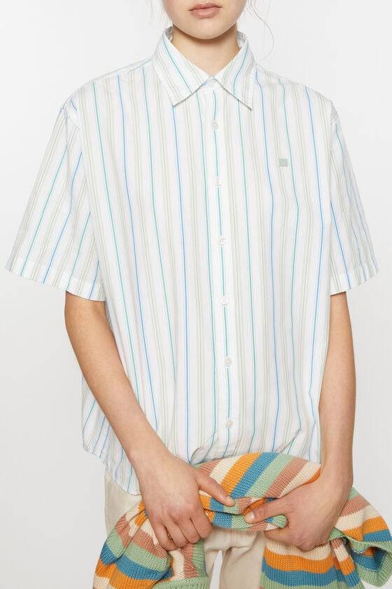 Acne Studios Gestreiftes Hemd mit Knopfleiste Unisex Große Rabatte