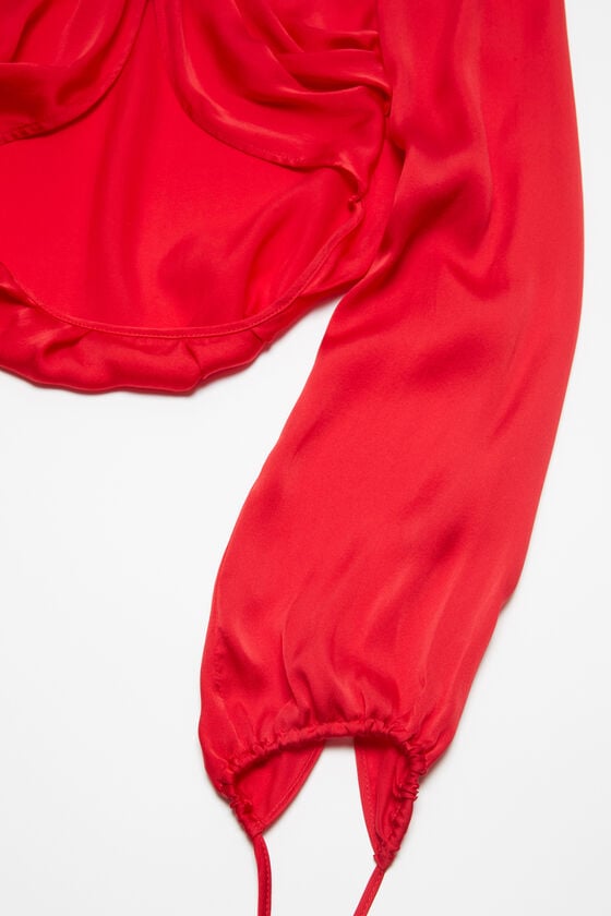 Acne Studios Fließende Seidenbluse Laufsteg-Show Räumungsverkauf