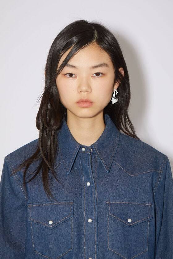 Acne Studios Jeanshemd mit Knopfleiste Begrenzte Freigabe