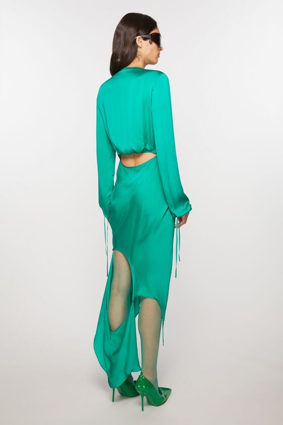 Acne Studios Kleid aus Seide mit Cut-out Laufsteg-Show Begrenztes Angebot