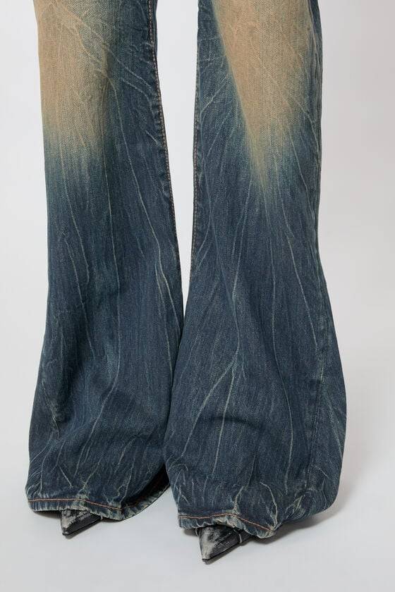 Acne Studios Jeans mit normaler Passform - 2024F Zeitlich begrenztes Angebot