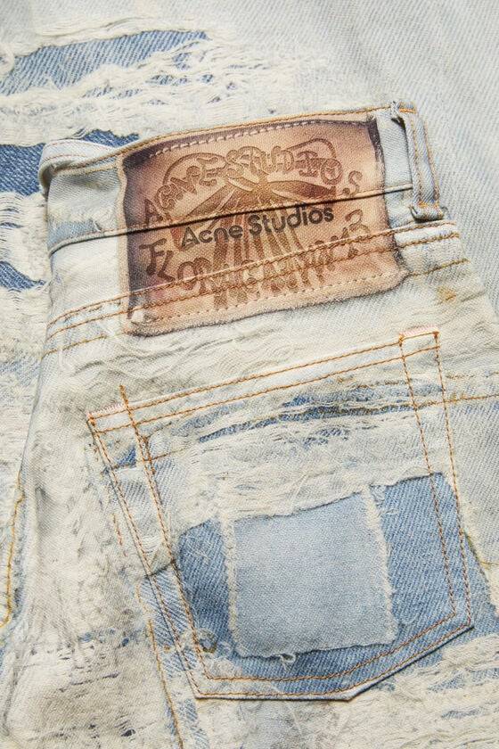 Acne Studios Hose mit normaler Passform – 2004 Wochenangebot