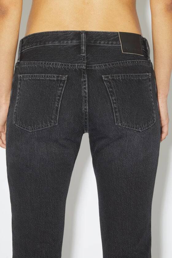 Acne Studios Jeans in schmaler Passform - 2005 Nur noch ein Tag übrig