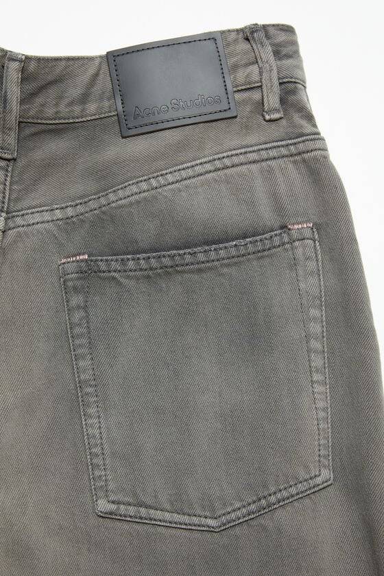 Acne Studios Jeans in lockerer Passform – 2022F Black Friday Preise