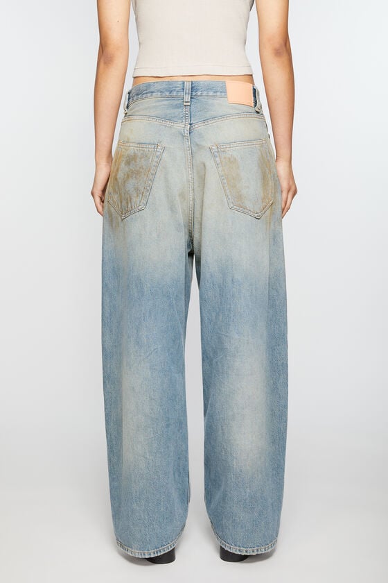 Acne Studios Jeans in überweiter Baggy-Passform – 2023 Unisex Im Verkauf