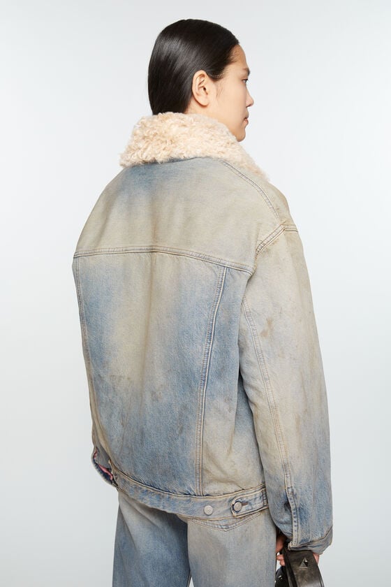 Acne Studios Jacke mit Jeanspelzbesatz - Oversize-Passform Kauf eins, bekomm eins gratis