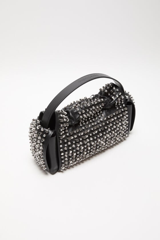 Acne Studios Multipocket-Tasche mit Nieten Laufsteg-Show Neueste Mode