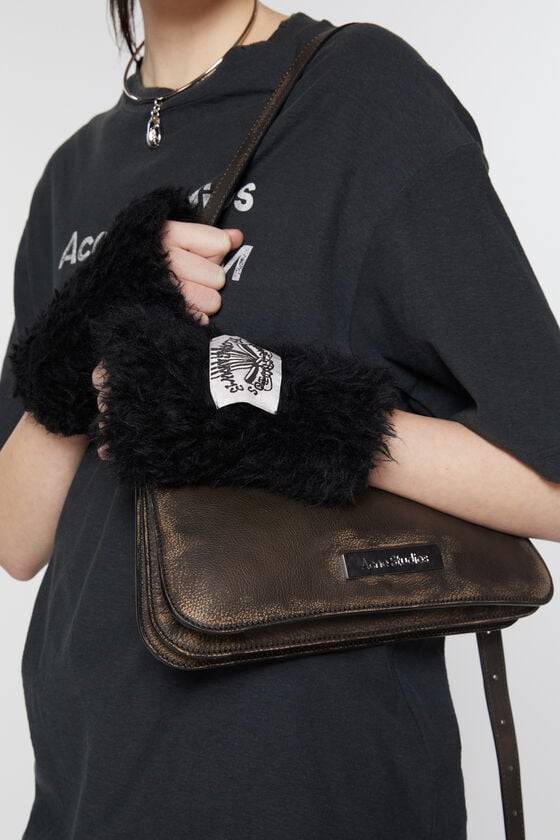 Acne Studios Fluffy mittens Bestseller