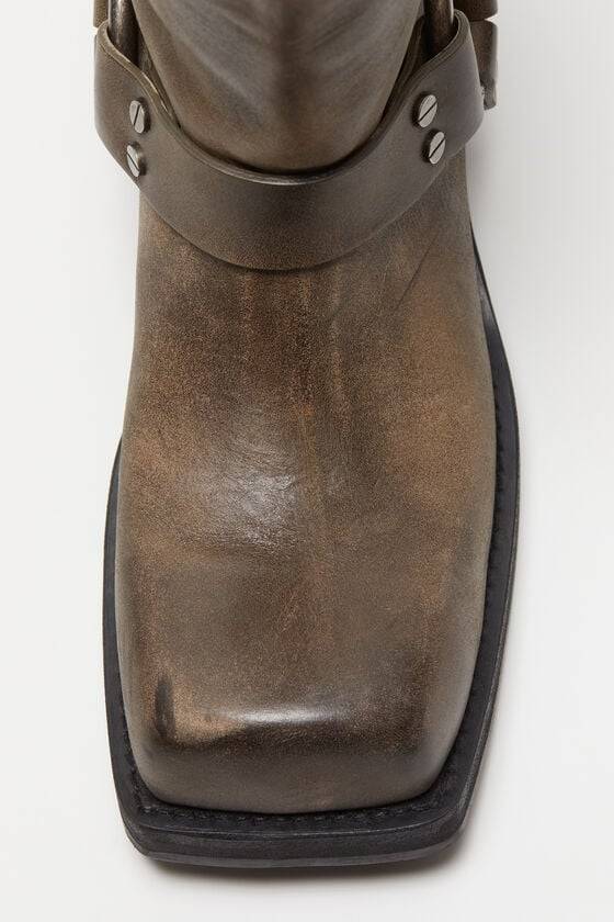 Acne Studios Lederstiefel mit Schnalle Nur für heute