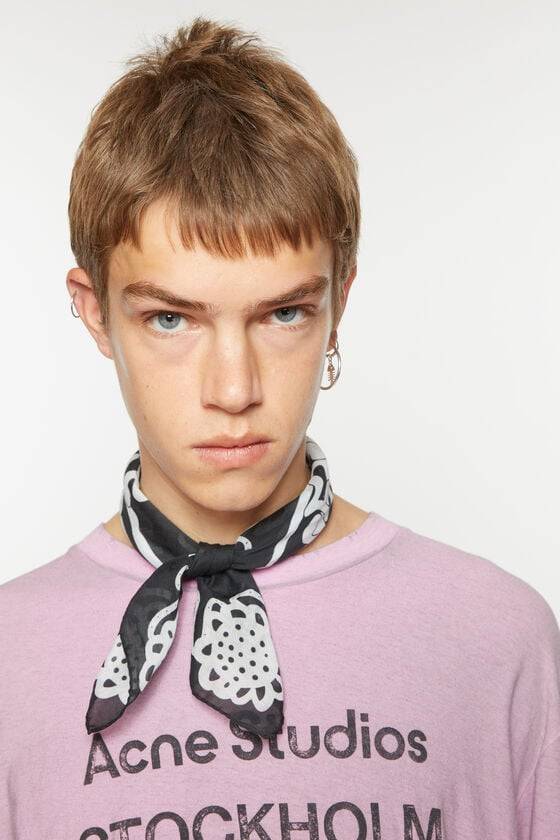Acne Studios Bedruckter quadratischer Schal Discount Store für neue Produkte