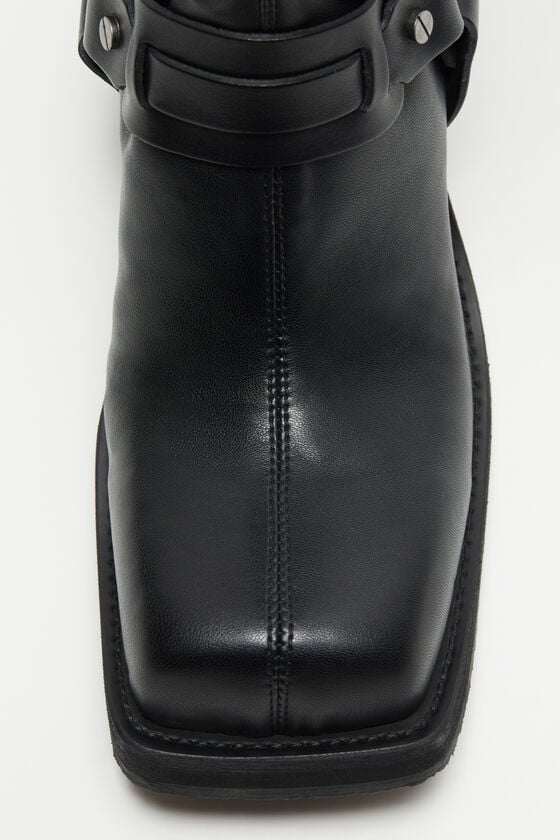 Acne Studios Pull-On-Stiefel mit Schnalle Angebote