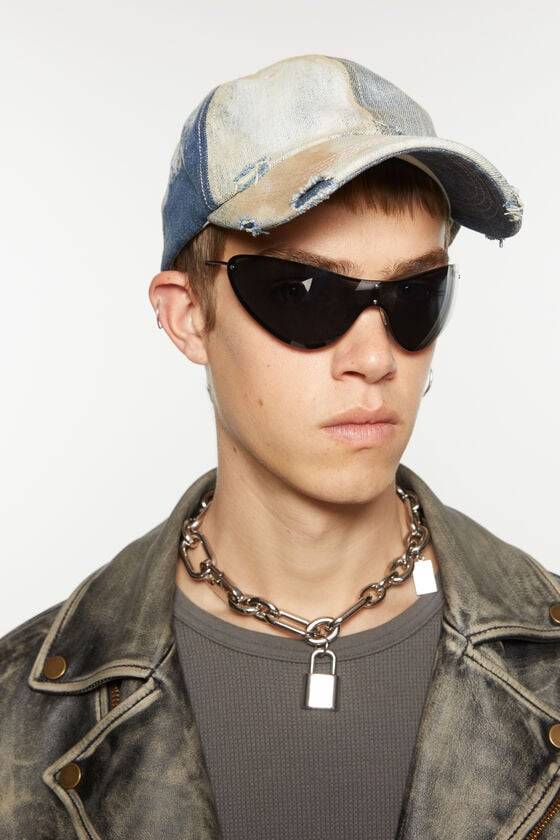 Acne Studios Sonnenbrille mit Metallrahmen Runway-Show Osterangebot