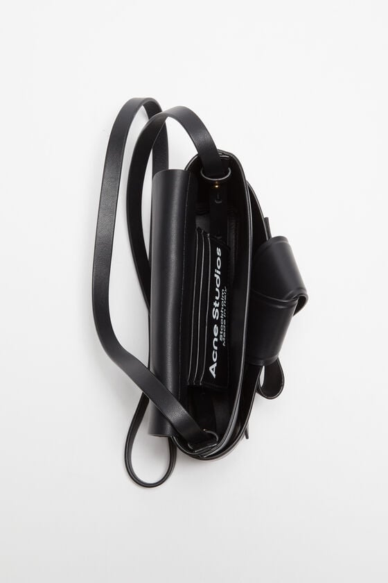 Acne Studios Musubi Mini-Umhängetasche Muttertagsangebot