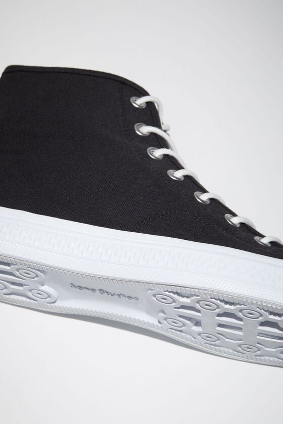 Acne Studios High top sneakers Valentinstagsangebot