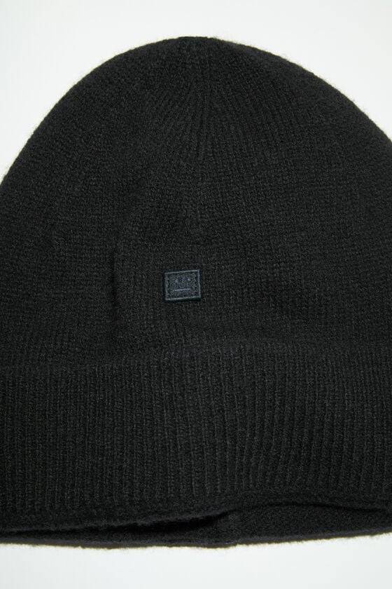 Acne Studios Beanie mit Micro-Face-Aufnäher Große Rabatte