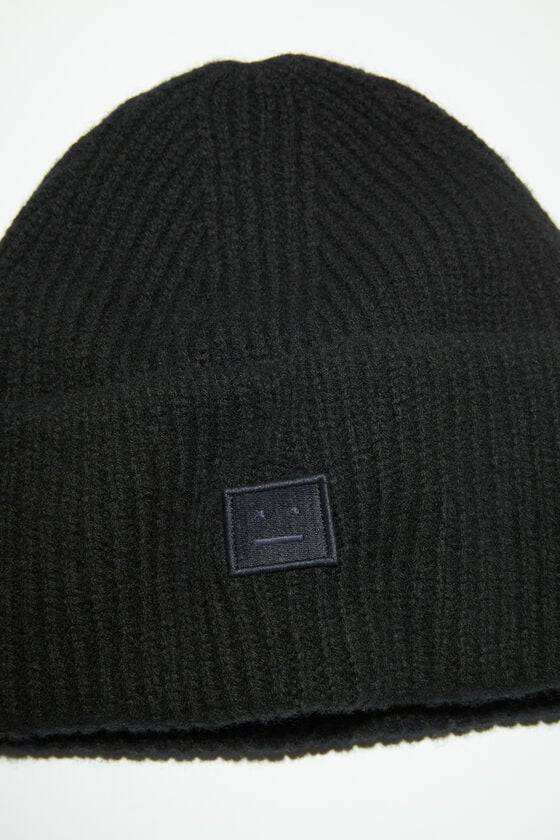 Acne Studios Beanie mit kleinem Face-Logo Neuheiten