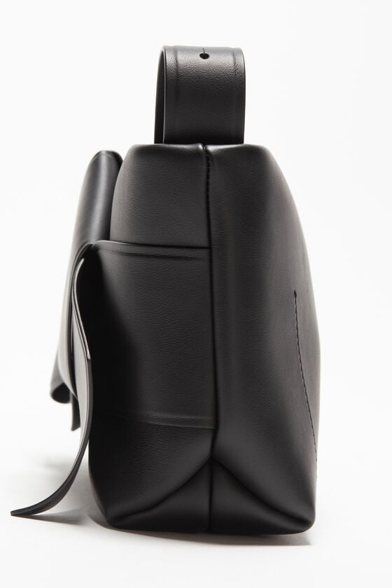 Acne Studios Musubi Schultertasche Riesige Ersparnisse