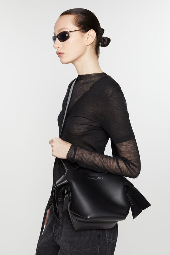 Acne Studios Musubi Mini Schultertasche Neueste Stile