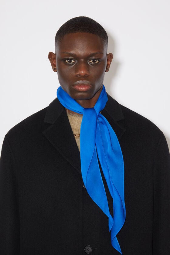 Acne Studios Seidentuch Bis zu 65% Rabatt