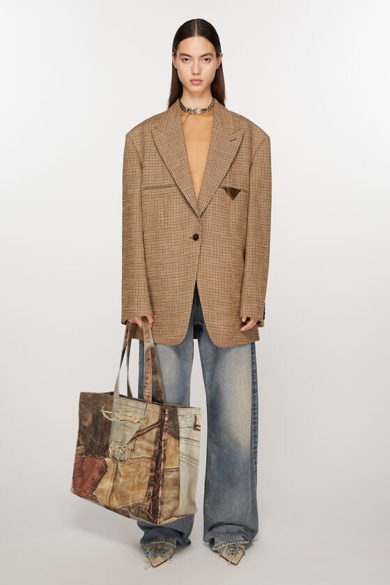 Acne Studios Umhängetasche mit Logo Im Verkauf