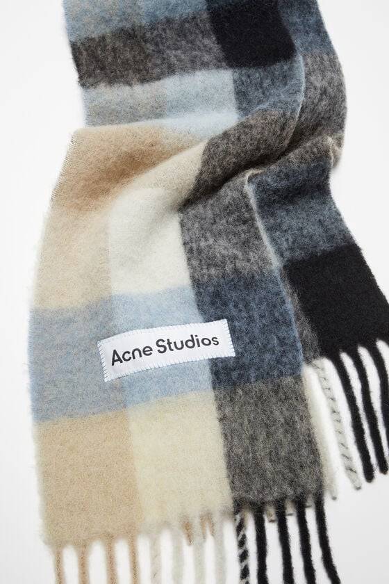 Acne Studios Karierter Schal aus Mohair zollfrei