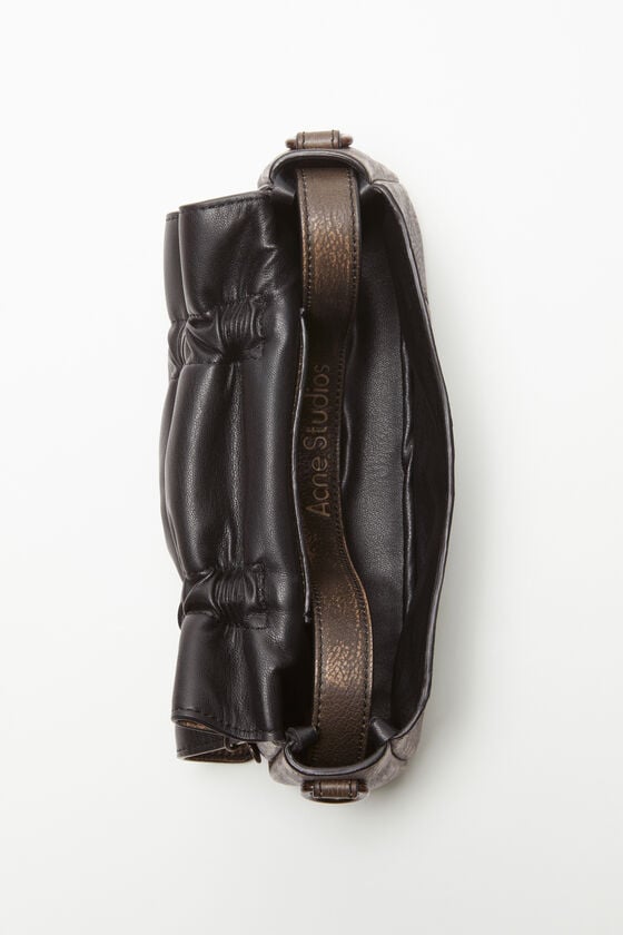 Acne Studios Mikrotasche mit mehreren Taschen Online Shopping
