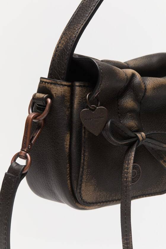 Acne Studios Mikrotasche mit mehreren Taschen Online Shopping