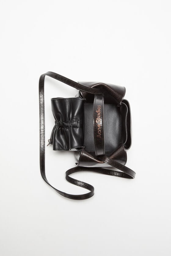 Acne Studios Multipocket-Minitasche Runway Show Weihnachtsangebot