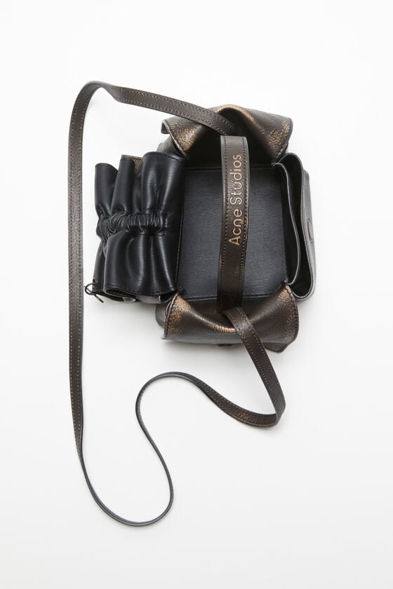 Acne Studios Multipocket-Minitasche Vatertagsangebot