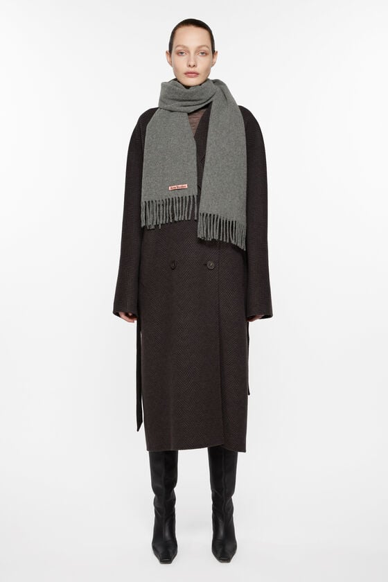 Acne Studios Schmaler Fransen-Schal aus Wolle Letzter Tag