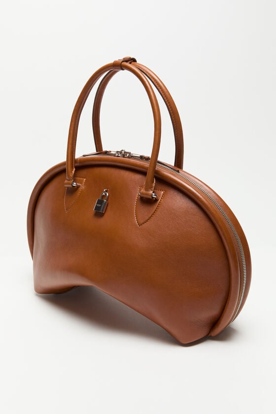 Acne Studios Bowlina shoulder bag Laufsteg-Show Bis zu 55% Rabatt