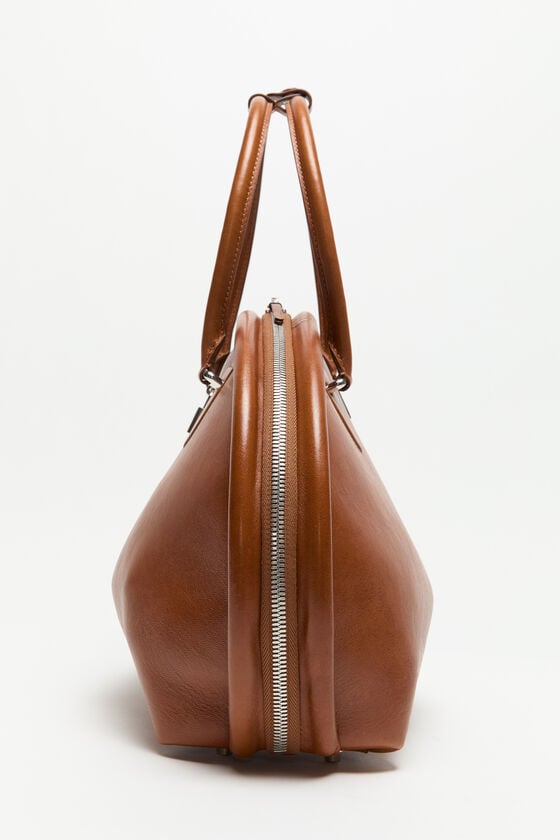 Acne Studios Bowlina shoulder bag Laufsteg-Show Bis zu 55% Rabatt
