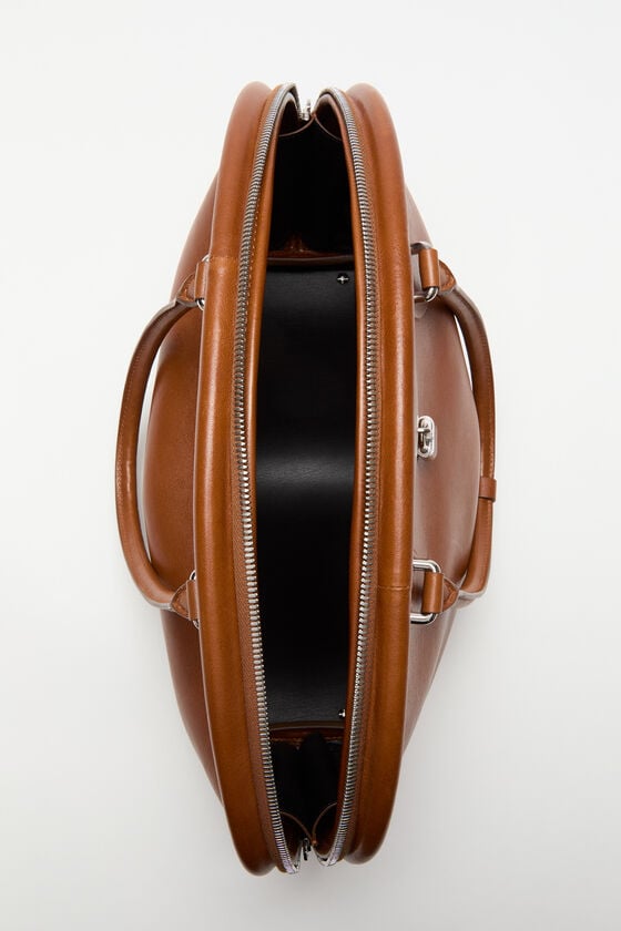 Acne Studios Bowlina shoulder bag Laufsteg-Show Bis zu 55% Rabatt