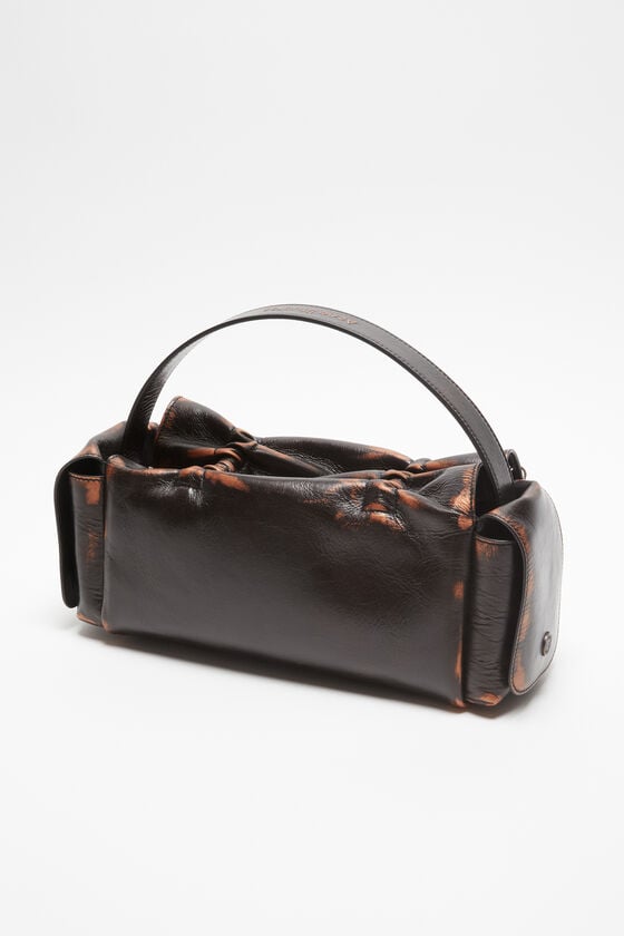 Acne Studios Tasche mit mehreren Taschen Runway Show Begrenzt auf 3 Tage