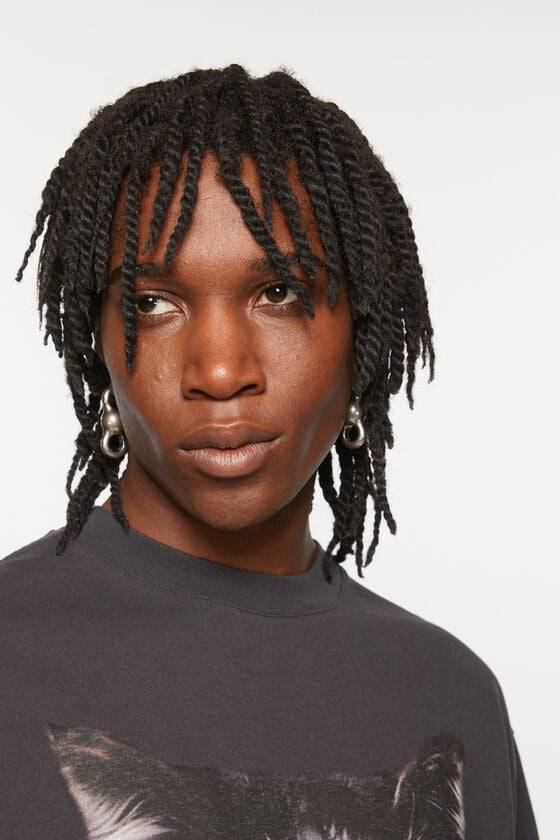 Acne Studios Ketten-Ohrringe Rabatte dieses Monats