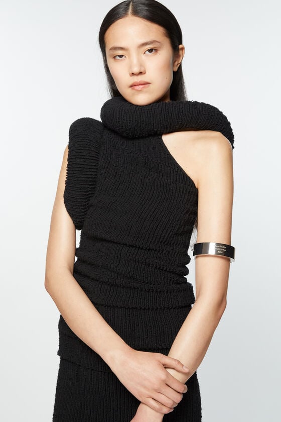 Acne Studios Manschettenarmband aus Leder Laufsteg-Show Limitierter Zeitrabatt