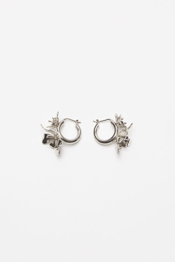 Acne Studios Blumen-Creolen Günstig kaufen