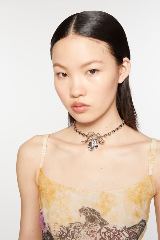 Acne Studios Blumen-Halskette Großer Ausverkauf