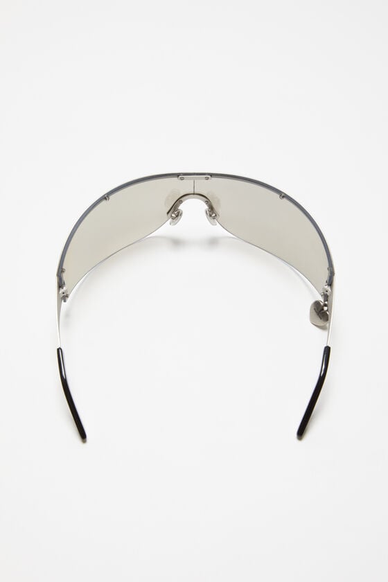 Acne Studios Sonnenbrille mit Metallrahmen Flash Sale