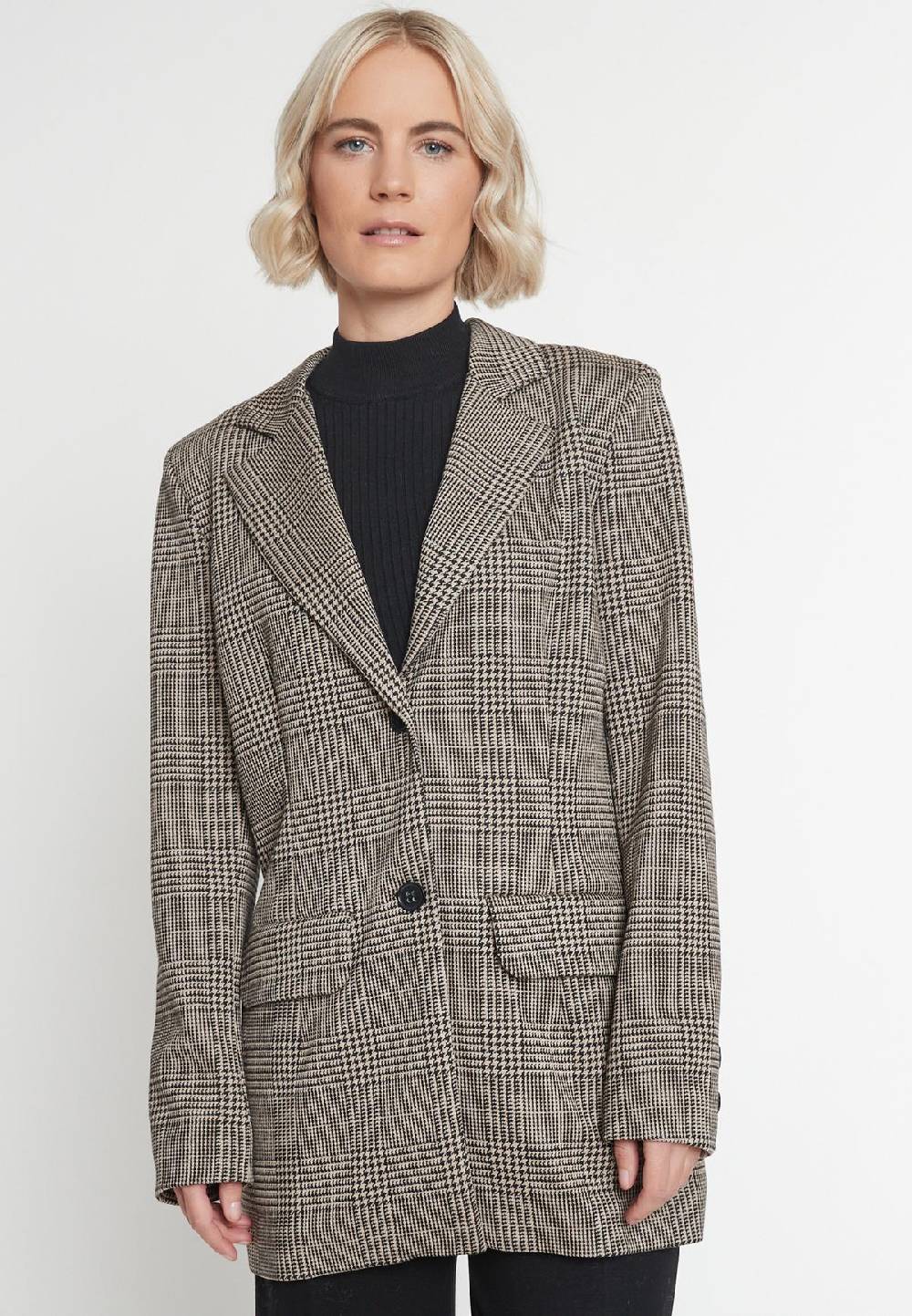 Ana Alcazar Karierter Blazer Mia Letzte 2 Tage