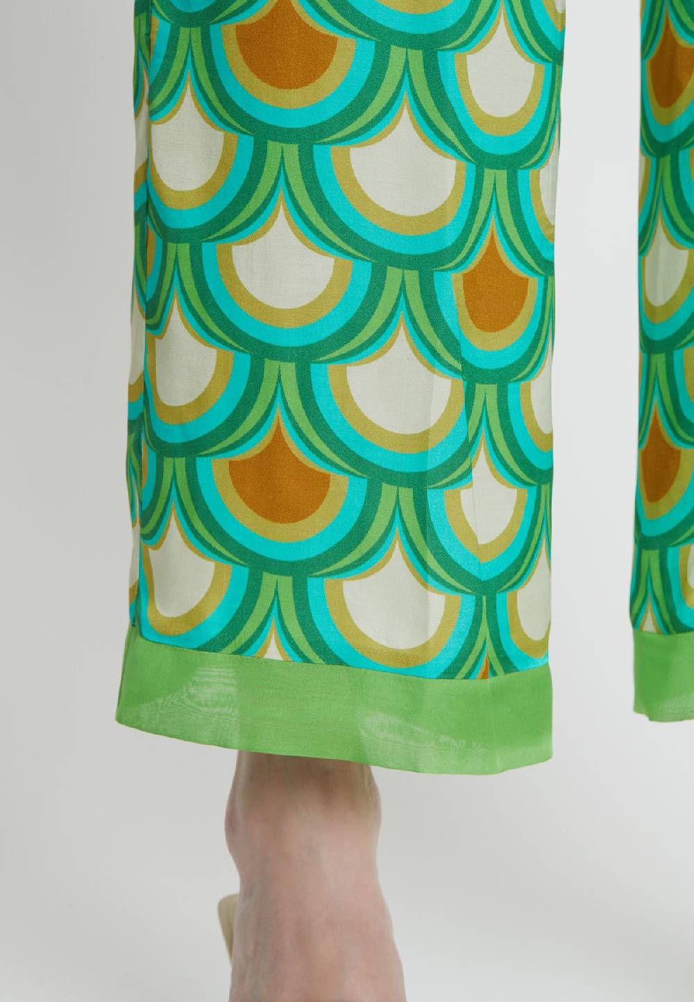 Ana Alcazar 7/8-Hose Kebly Auslauf