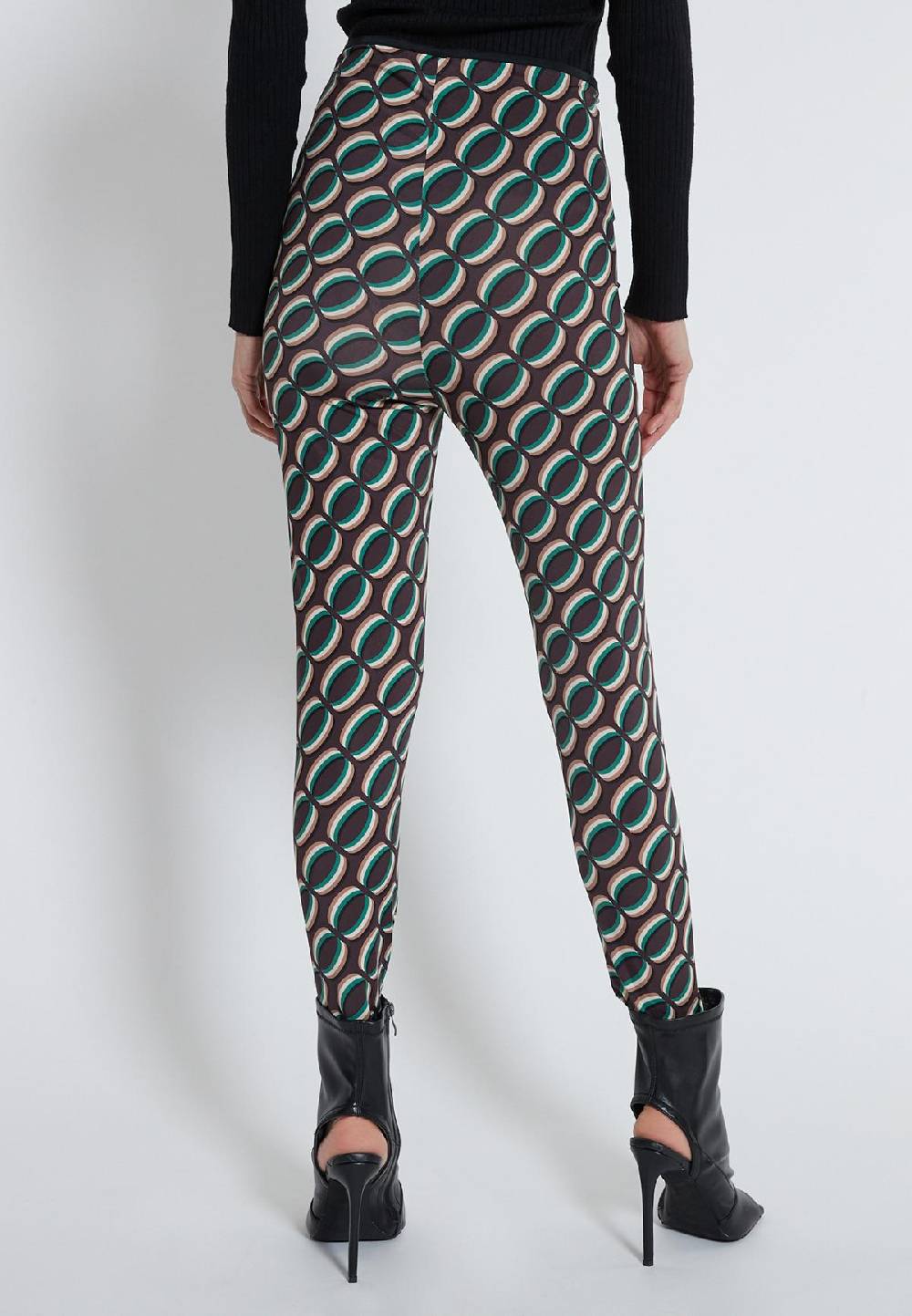 Ana Alcazar Leggings Hiofa Letzter Tag