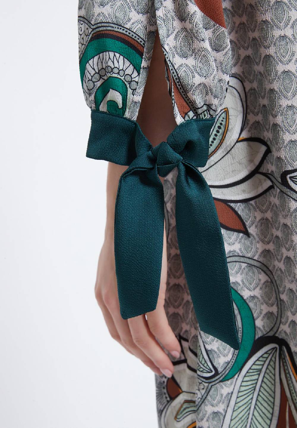 Ana Alcazar Ausschnitt Kleid Zesmy Black Friday